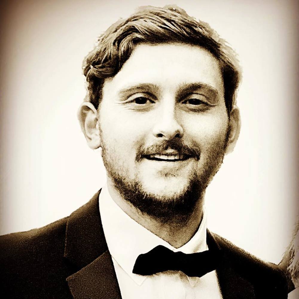 Meet your Posher, Tom